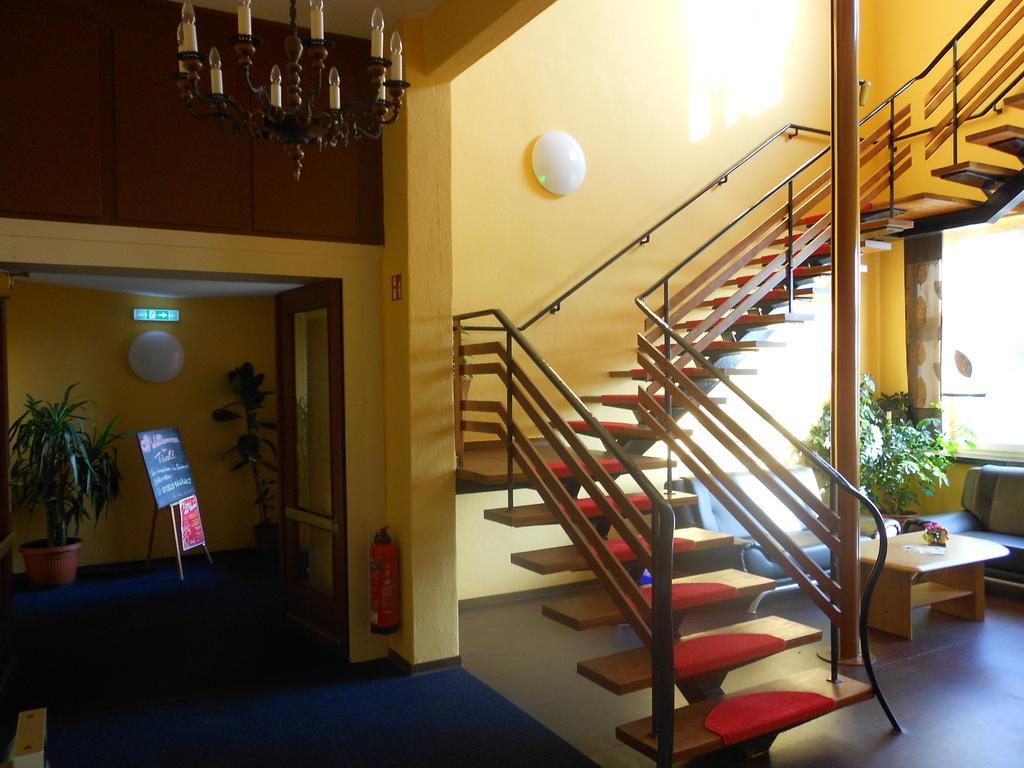Tivoli Hotel Zerbst ภายนอก รูปภาพ