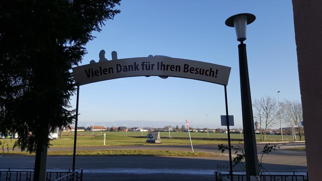 Tivoli Hotel Zerbst ภายนอก รูปภาพ