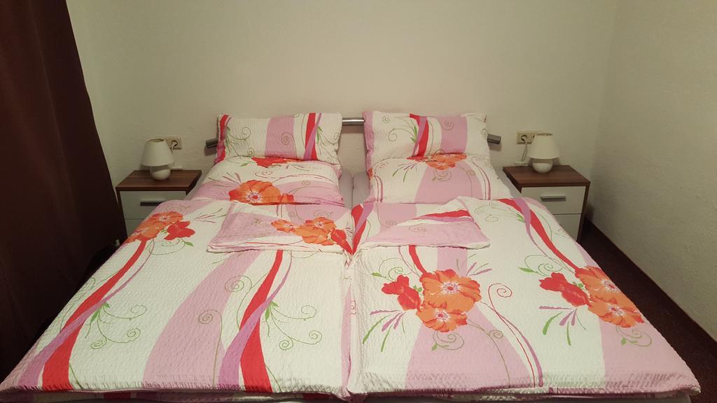 Tivoli Hotel Zerbst ภายนอก รูปภาพ