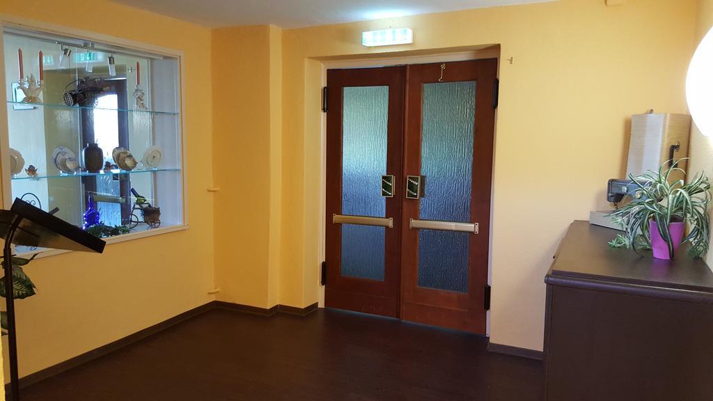 Tivoli Hotel Zerbst ภายนอก รูปภาพ